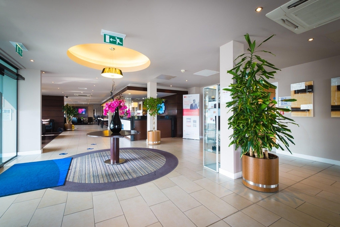 Imagen de los interiores del Hotel Holiday Inn Express Aberdeen - Bridge of Don. Foto 15