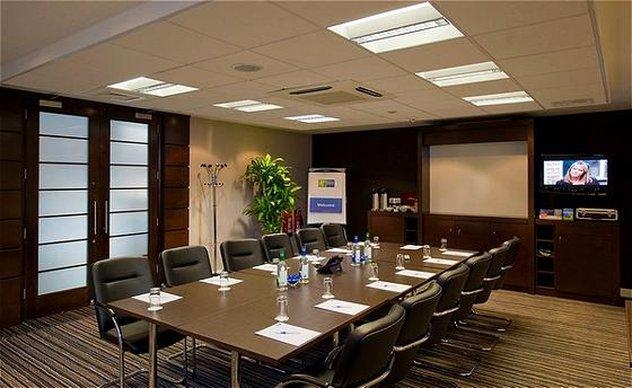Imagen de la habitación del Hotel Holiday Inn Express Aberdeen - Bridge of Don. Foto 8