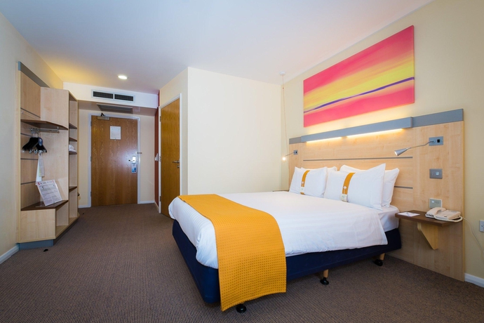 Imagen de la habitación del Hotel Holiday Inn Express Aberdeen - Bridge of Don. Foto 10
