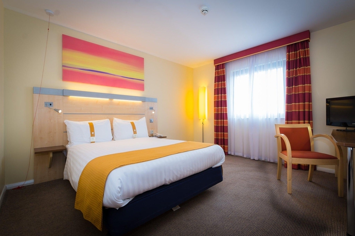 Imagen de la habitación del Hotel Holiday Inn Express Aberdeen - Bridge of Don. Foto 13