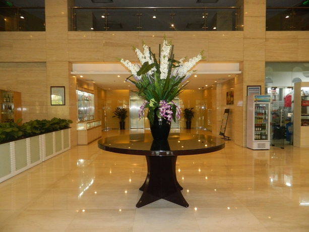 Imagen de los interiores del Hotel Holiday Inn Express Airport Tianjin, An Ihg. Foto 17