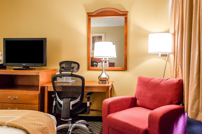 Imagen de la habitación del Hotel Holiday Inn Express Allentown North. Foto 12