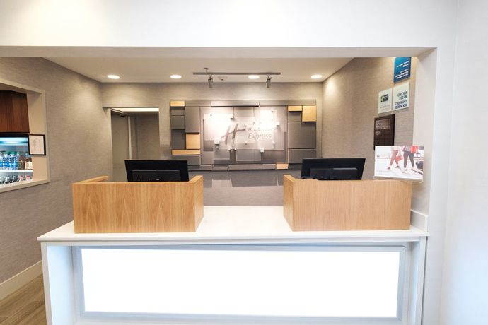 Imagen de los interiores del Hotel Holiday Inn Express Alpharetta - Roswell, an IHG. Foto 18