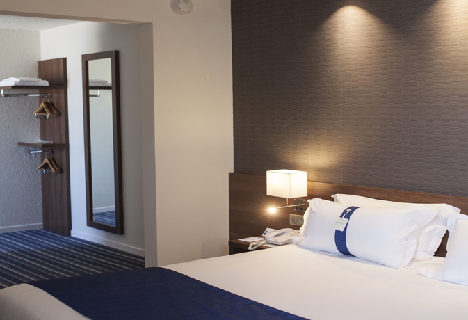 Imagen de la habitación del Hotel Holiday Inn Express Amiens, An Ihg. Foto 4