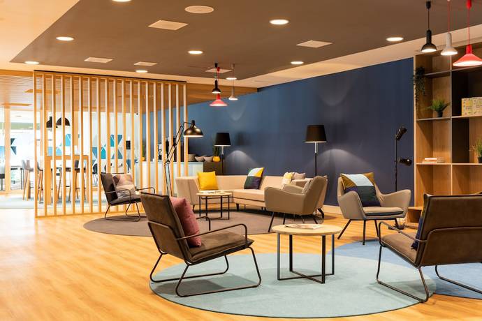 Imagen de los interiores del Hotel Holiday Inn Express Amsterdam - North Riverside, An Ihg. Foto 6