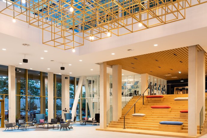 Imagen de los interiores del Hotel Holiday Inn Express Amsterdam - North Riverside, An Ihg. Foto 8