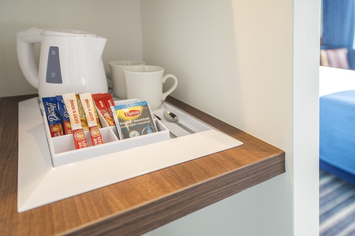 Imagen de la habitación del Hotel Holiday Inn Express Amsterdam Schiphol. Foto 10