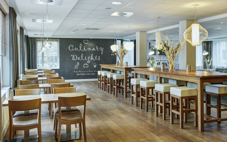 Imagen del bar/restaurante del Hotel Holiday Inn Express Amsterdam Schiphol. Foto 4