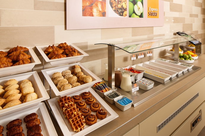 Imagen del bar/restaurante del Hotel Holiday Inn Express Amsterdam-south. Foto 3