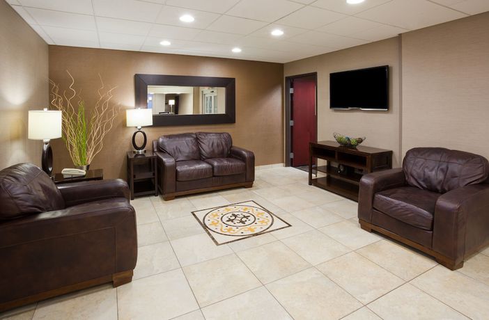 Imagen de los interiores del Hotel Holiday Inn Express And Suites Aberdeen, An Ihg. Foto 18