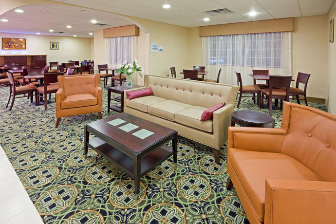 Imagen del bar/restaurante del Hotel Holiday Inn Express And Suites Absecon-atlantic Ci. Foto 2