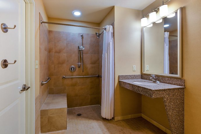 Imagen de la habitación del Hotel Holiday Inn Express And Suites Alpine Southeast, An Ihg. Foto 7