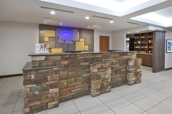 Imagen de los interiores del Hotel Holiday Inn Express And Suites Auburn Hills, An Ihg. Foto 20