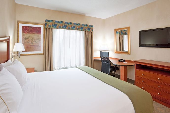 Imagen de la habitación del Hotel Holiday Inn Express And Suites Auburn Hills, An Ihg. Foto 16