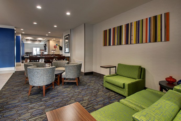 Imagen de los interiores del Hotel Holiday Inn Express And Suites Austell - Powder Springs, An Ihg. Foto 16