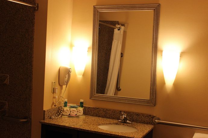 Imagen de la habitación del Hotel Holiday Inn Express And Suites Austell - Powder Springs, An Ihg. Foto 12