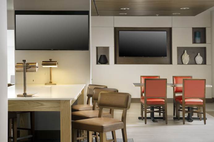 Imagen de los interiores del Hotel Holiday Inn Express And Suites Bay City, An Ihg, Bay City. Foto 19