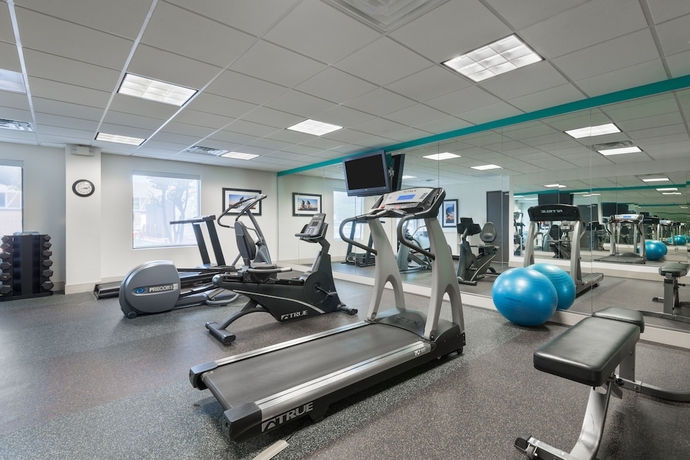 Imagen de los interiores del Hotel Holiday Inn Express And Suites Bentonville. Foto 18