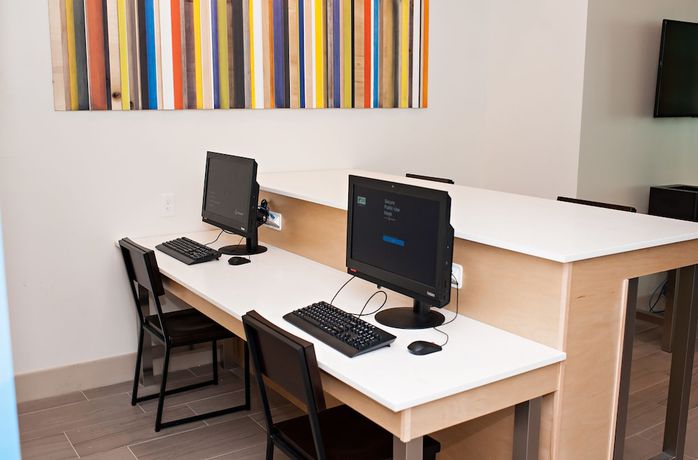 Imagen de los interiores del Hotel Holiday Inn Express And Suites- Birmingham North-Fultondale, an IHG. Foto 14