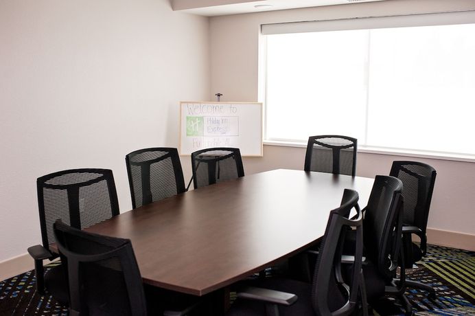 Imagen de los interiores del Hotel Holiday Inn Express And Suites- Birmingham North-Fultondale, an IHG. Foto 15