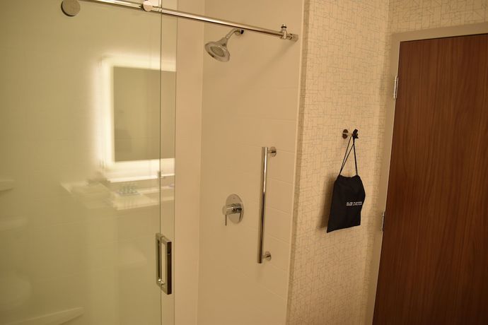 Imagen de la habitación del Hotel Holiday Inn Express And Suites Boston South - Randolph, an IHG. Foto 10