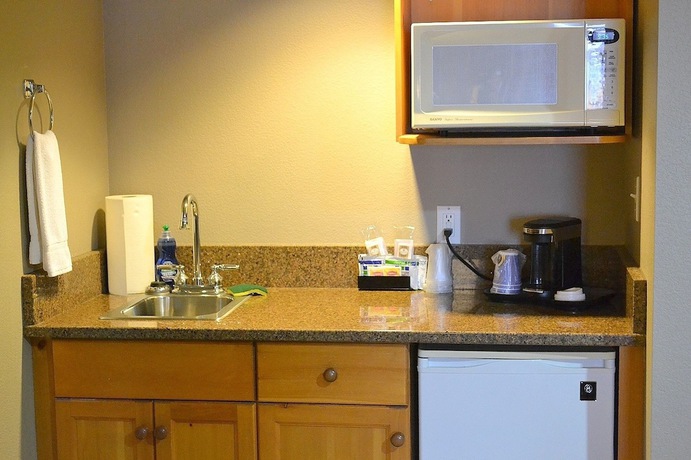 Imagen de la habitación del Hotel Holiday Inn Express And Suites Bozeman West. Foto 15