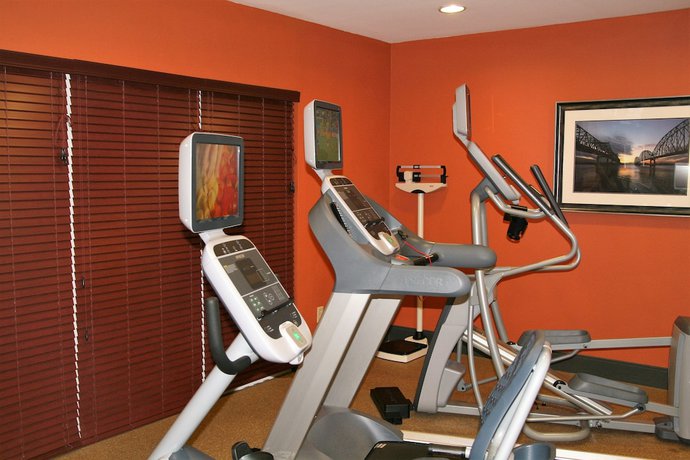 Imagen de los interiores del Hotel Holiday Inn Express And Suites Brooksville West, An Ihg. Foto 15