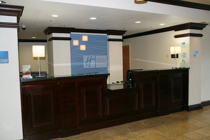 Imagen de los interiores del Hotel Holiday Inn Express And Suites Brooksville West, An Ihg. Foto 16