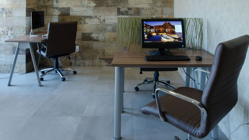 Imagen de la piscina del Hotel Holiday Inn Express And Suites Celaya. Foto 15