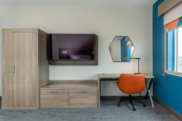 Imagen de la habitación del Hotel Holiday Inn Express And Suites Charlottesville, An Ihg. Foto 6