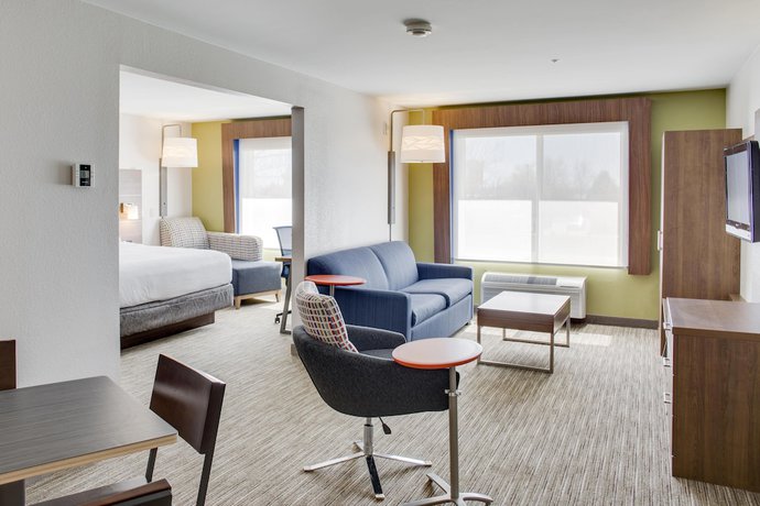 Imagen de la habitación del Hotel Holiday Inn Express And Suites Chickasha, An Ihg. Foto 9