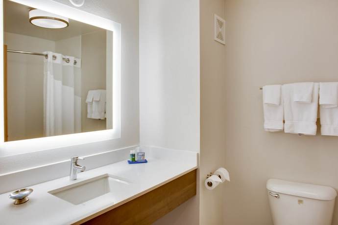 Imagen de la habitación del Hotel Holiday Inn Express And Suites Chickasha, An Ihg. Foto 10
