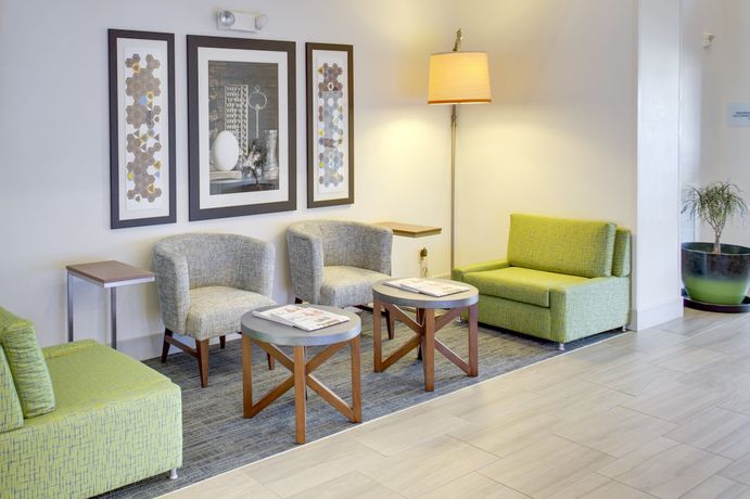 Imagen de los interiores del Hotel Holiday Inn Express And Suites Chickasha, An Ihg. Foto 19
