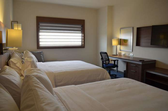 Imagen de la habitación del Hotel Holiday Inn Express And Suites Ciudad Obregon, An Ihg. Foto 9