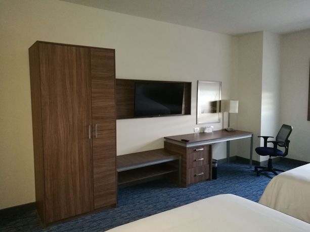 Imagen de la habitación del Hotel Holiday Inn Express And Suites Ciudad Obregon, An Ihg. Foto 16
