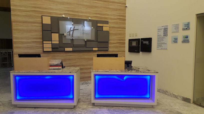 Imagen de los interiores del Hotel Holiday Inn Express And Suites Ciudad Obregon, An Ihg. Foto 20
