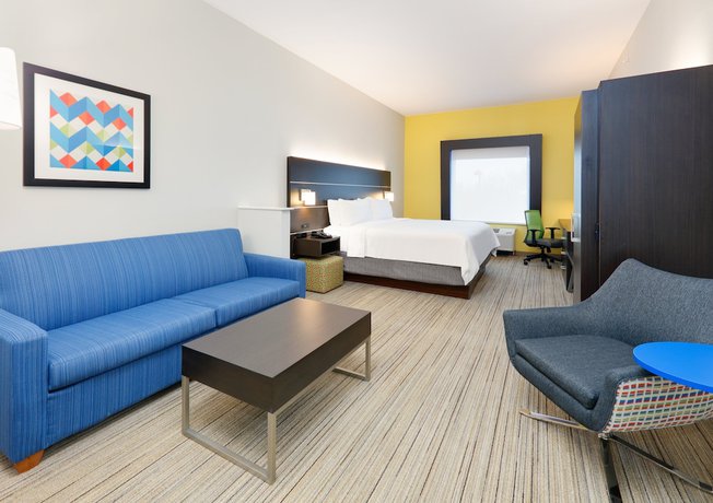 Imagen de la habitación del Hotel Holiday Inn Express And Suites Cleburne, An Ihg. Foto 10