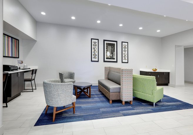 Imagen de los interiores del Hotel Holiday Inn Express And Suites Cleburne, An Ihg. Foto 20