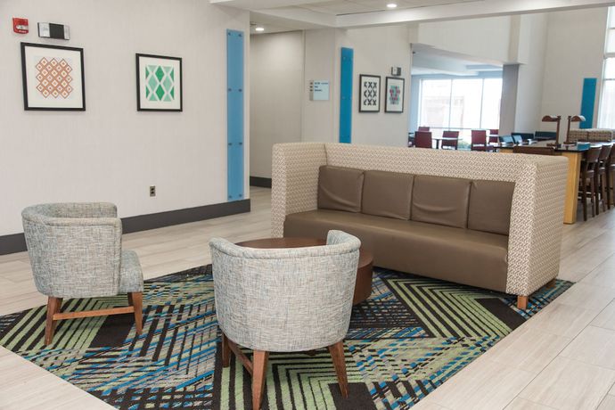 Imagen de los interiores del Hotel Holiday Inn Express And Suites Columbia-fort Jackson, An Ihg. Foto 18