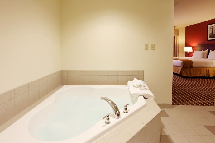 Imagen de la habitación del Hotel Holiday Inn Express And Suites Columbus Univ Area - Osu, An Ihg. Foto 4