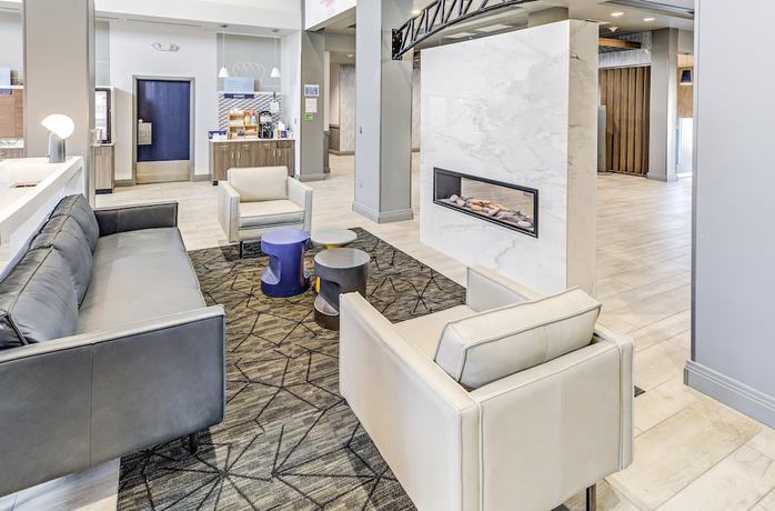 Imagen de los interiores del Hotel Holiday Inn Express And Suites Columbus Univ Area - Osu, An Ihg. Foto 18