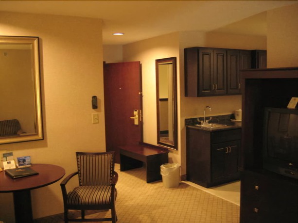Imagen de la habitación del Hotel Holiday Inn Express And Suites Cooperstown. Foto 3