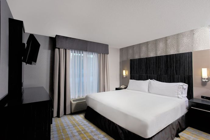 Imagen de la habitación del Hotel Holiday Inn Express And Suites Cooperstown. Foto 13