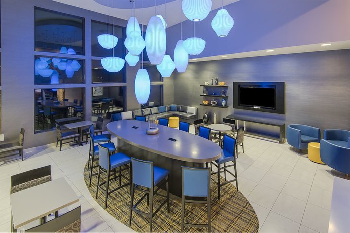 Imagen de los interiores del Hotel Holiday Inn Express And Suites Cooperstown. Foto 19