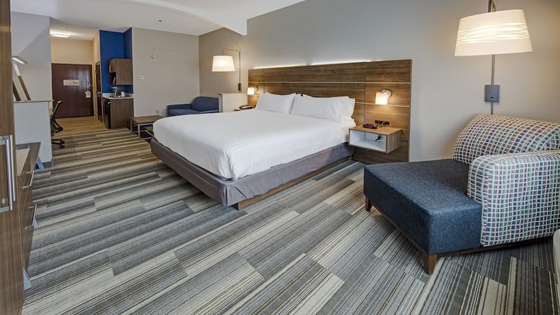 Imagen de la habitación del Hotel Holiday Inn Express And Suites Corsicana, An Ihg. Foto 9