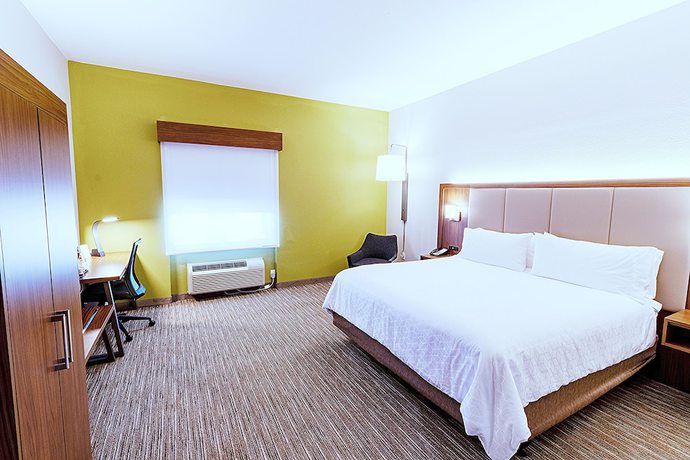 Imagen de la habitación del Hotel Holiday Inn Express And Suites Crestview, An Ihg. Foto 13