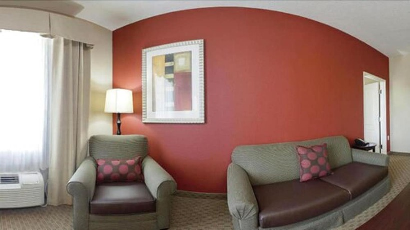 Imagen de la habitación del Hotel Holiday Inn Express And Suites Crestview, An Ihg. Foto 16