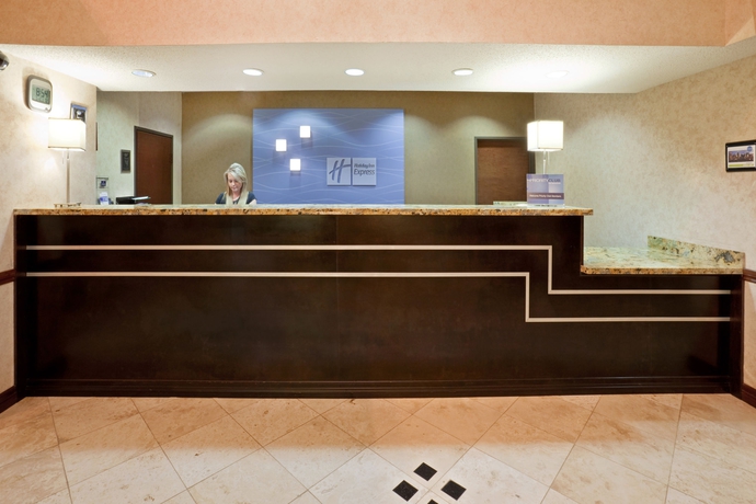 Imagen de los interiores del Hotel Holiday Inn Express And Suites Dallas Park Central Northeast. Foto 12