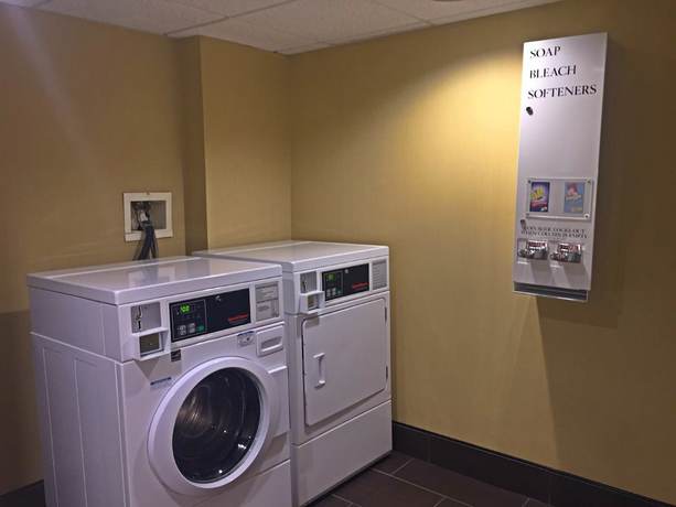 Imagen de los interiores del Hotel Holiday Inn Express And Suites Danbury - I-84, An Ihg. Foto 17