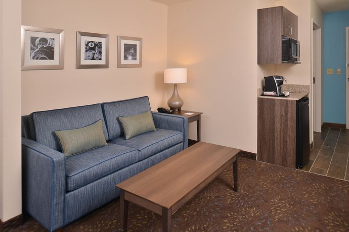 Imagen de la habitación del Hotel Holiday Inn Express And Suites Dearborn Sw - Detroit Area, An Ihg. Foto 11